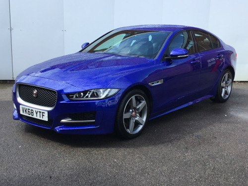 Jaguar XE  R-SPORT 4-Door