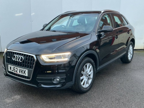 Audi Q3  SE TDI  QUATTRO S-A 