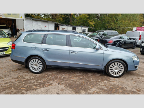 Volkswagen Passat  2.0 TDI BlueMotion Tech Highline Euro 5 (s/s) 5dr