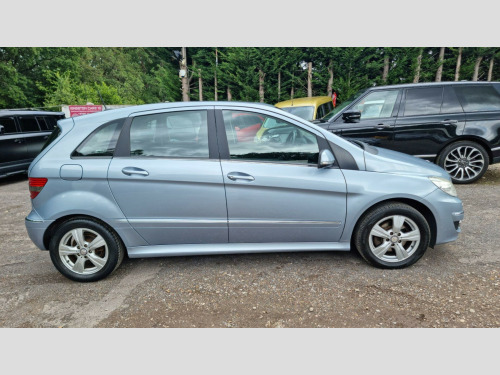 Mercedes-Benz B-Class B180 2.0 B180 CDI SE CVT 5dr
