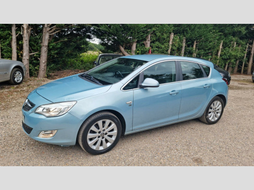 Vauxhall Astra  2.0 CDTi Elite Auto Euro 5 5dr