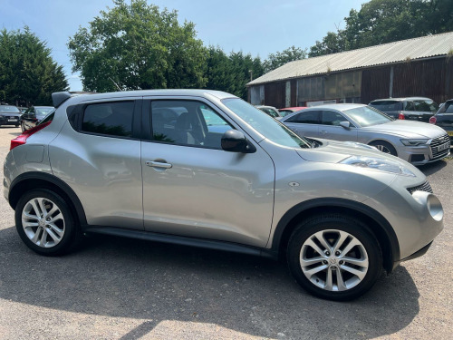 Nissan Juke  1.6 Acenta Premium CVT Euro 5 5dr