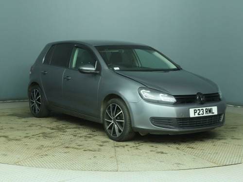 Volkswagen Golf  1.2 TSI S Euro 5 5dr