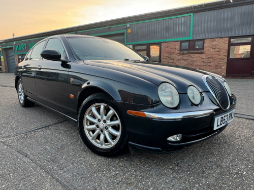 Jaguar S-TYPE  2.5 V6 SE Plus 4dr