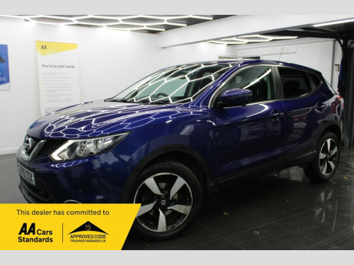 Nissan Qashqai  1.5 dCi n-tec SUV 5dr Diesel Manual 2WD Euro 6 (s/