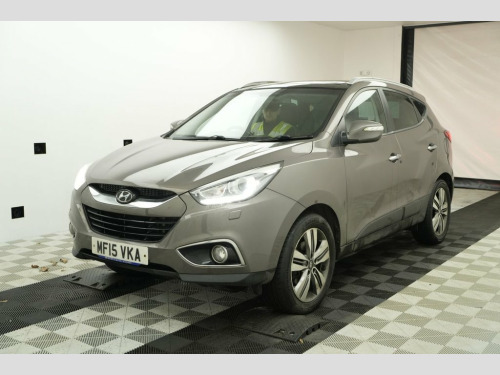 Hyundai ix35  1.7 CRDi Premium Panorama SUV 5dr Diesel Manual Eu