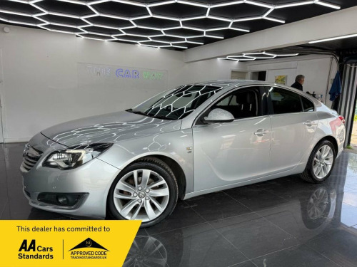 Vauxhall Insignia  2.0 CDTi ecoFLEX Elite Nav Hatchback 5dr Diesel Ma