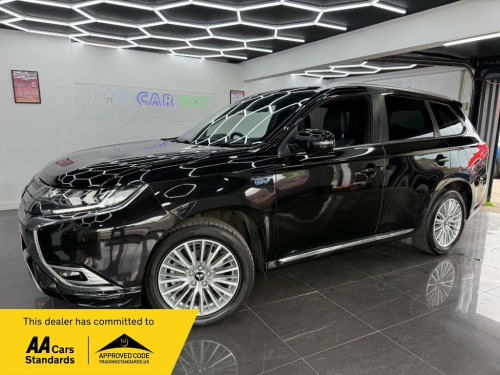 Mitsubishi Outlander  2.4h TwinMotor 13.8kWh 4h SUV 5dr Petrol Plug-in H