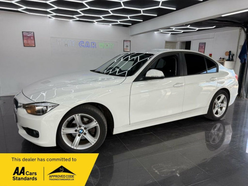 BMW 3 Series  2.0 320i SE Saloon 4dr Petrol Auto xDrive Euro 5 (