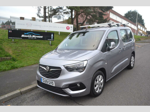 Vauxhall Combo  1.2 Turbo GPF Energy MPV 5dr Petrol Manual Euro 6 (s/s) (7 Seat) (110 ps)