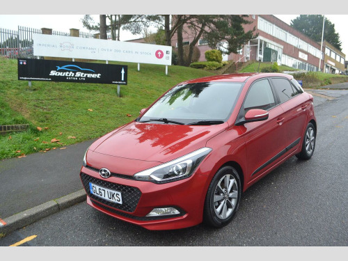 Hyundai i20  1.2 Premium Nav Hatchback 5dr Petrol Manual Euro 6 (84 ps)