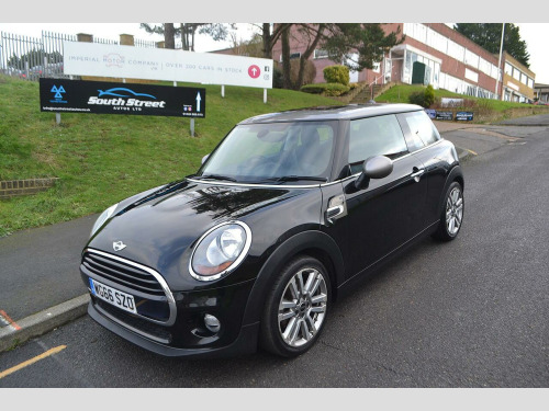 MINI Hatch  1.5 Cooper Seven Hatchback 3dr Petrol Manual Euro 6 (s/s) (136 ps)