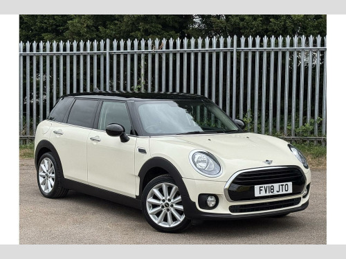 MINI Clubman  1.5 Cooper Estate 6dr Petrol Manual Euro 6 (s/s) (136 ps)