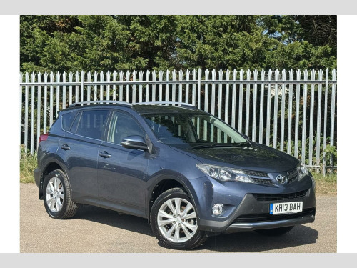 Toyota RAV4  2.2 D-CAT Invincible SUV 5dr Diesel Auto 4WD Euro 5 (150 ps)