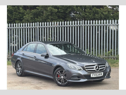 Mercedes-Benz E-Class  2.1 E300dh BlueTEC SE Saloon 4dr Diesel Hybrid G-Tronic+ Euro 5 (s/s) (231 