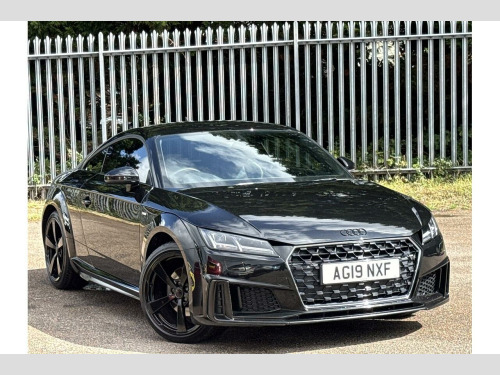 Audi TT  2.0 TFSI 40 S line Coupe 3dr Petrol S Tronic Euro 6 (s/s) (197 ps)