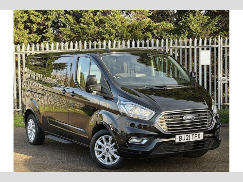 Ford Tourneo Custom  2.0 320 EcoBlue Titanium Minibus Double Cab 5dr Diesel Auto L2 Euro 6 (s/s) 