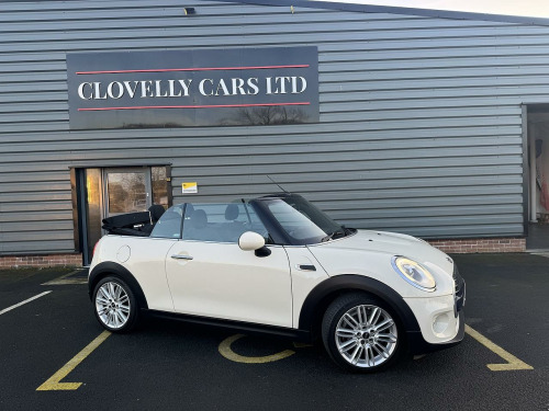 MINI Convertible  1.5 Cooper Convertible 2dr Petrol Manual Euro 6 (s/s) (136 ps)