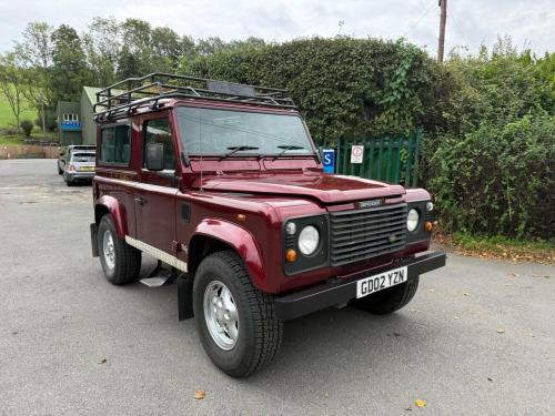 Land Rover 90  2.5 TD5 County Station Wagon 3dr (6 Seats)