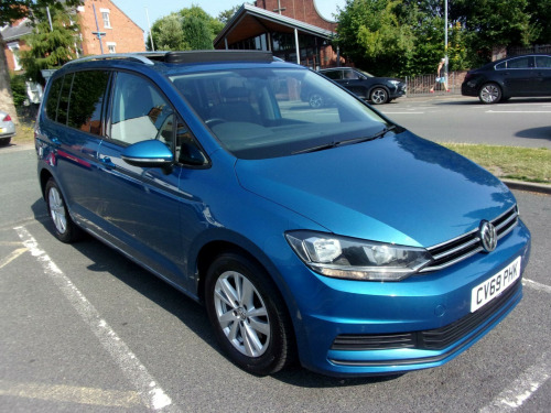 Volkswagen Touran  2.0 TDI SE Family DSG Euro 6 (s/s) 5dr
