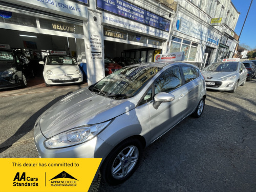 Ford Fiesta ZETEC 5-Door