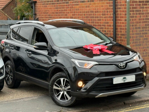Toyota RAV4  2.0 D-4D Business Edition Euro 6 (s/s) 5dr (Safety Sense, Nav)