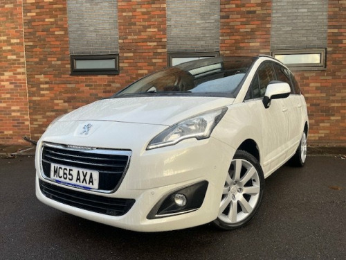 Peugeot 5008  2.0 BlueHDi Allure