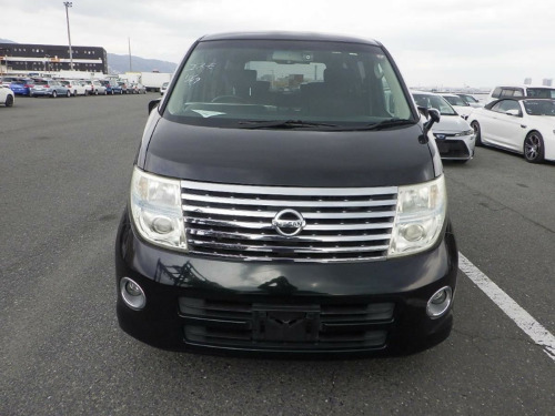 Nissan Elgrand  HIGHWAY STAR ONLY 35000 MILES STUNNING
