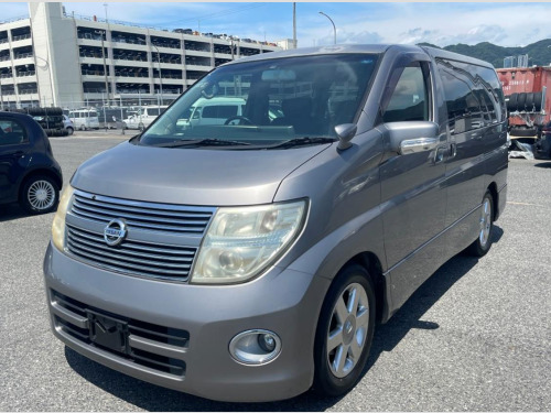 Nissan Elgrand  250 HIGHWAY STAR BLACK LEATHER EDITION