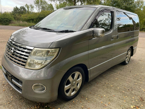 Nissan Elgrand  HIGHWAY STAR -LOVELY MILEAGE