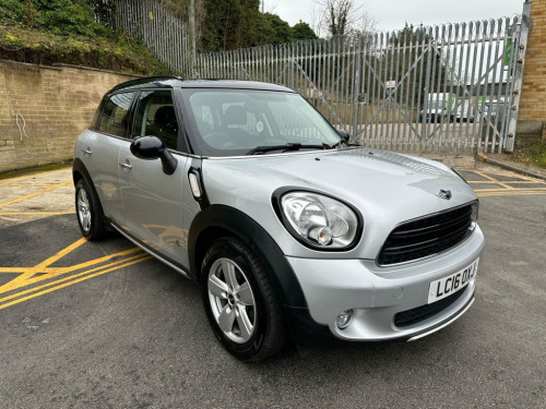 MINI Countryman  1.6 Cooper SUV 5dr Petrol Auto ALL4 Euro 6 (122 ps