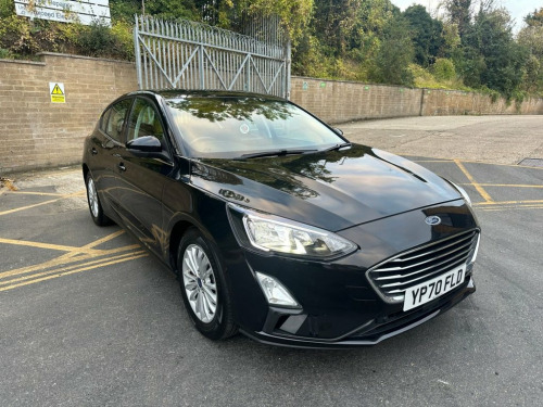 Ford Focus  1.0T EcoBoost Titanium Hatchback 5dr Petrol Manual