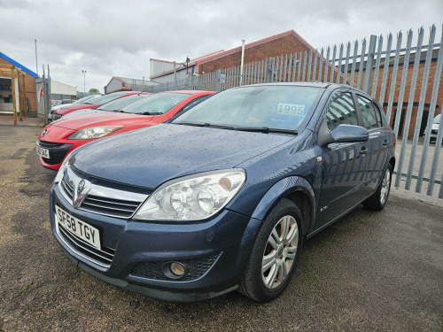 Vauxhall Astra  1.6 i 16v Elite