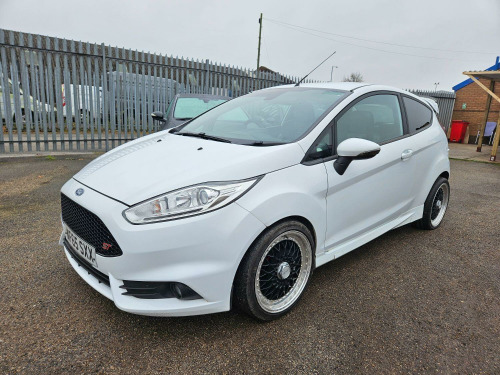 Ford Fiesta  1.6 T EcoBoost ST-3