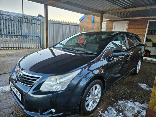 Toyota Avensis  2.0 D-4D TR