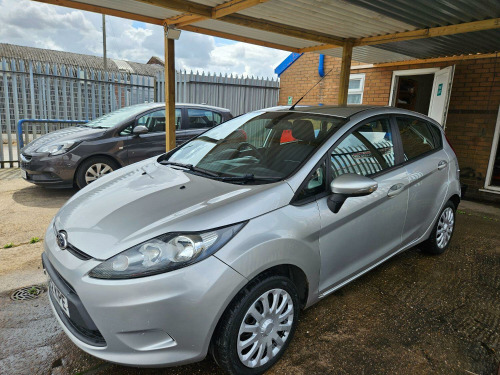 Ford Fiesta  1.4 TDCi DPF Edge
