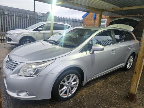 Toyota Avensis  2.0 D-4D TR 