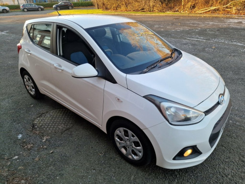 Hyundai i10  1.0 SE Hatchback 5dr, 1 OWNER, FSH, ?20 TAX, FSH, 