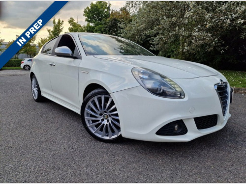 Alfa Romeo Giulietta  2.0 JTDM-2 VELOCE S/S 5d 140 BHP, 1 FORMER KEEPER,