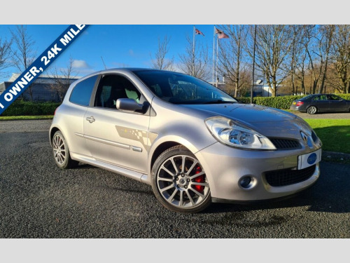 Renault Clio  2.0 16v Renaultsport F1 Team Hatchback 3dr Petrol 