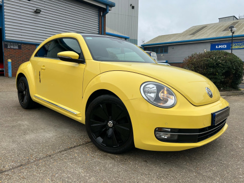 Volkswagen Beetle  DESIGN TSI BLUEMOTION TECHNOLOGY 3-Door