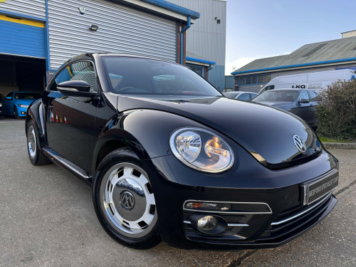 Volkswagen Beetle  DESIGN TSI BLUEMOTION TECHNOLOGY DSG 3-Door