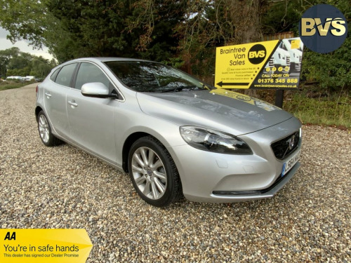 Volvo V40  1.6 D2 SE Lux Nav Hatchback 5dr Diesel Manual Euro