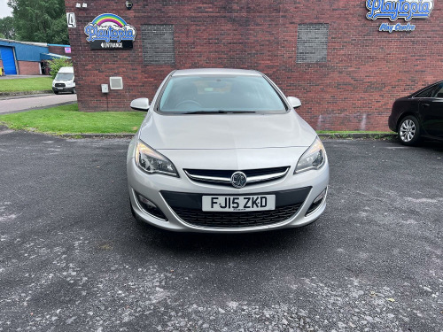 Vauxhall Astra  1.6 i SRi