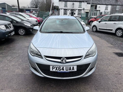 Vauxhall Astra  2.0 CDTi SRi