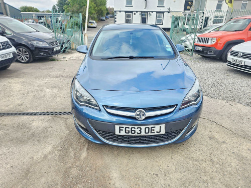 Vauxhall Astra  1.6 16v SRi