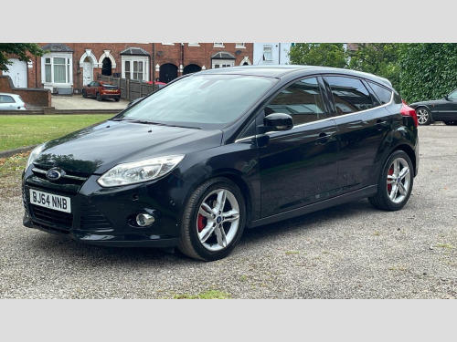 Ford Focus  1.0T EcoBoost Titanium X Euro 5 (s/s) 5dr