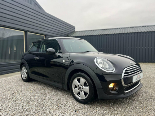 MINI Hatch  1.5 Cooper Euro 6 (s/s) 3dr