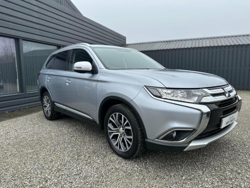 Mitsubishi Outlander  2.2 DI-D 3 4WD Euro 6 (s/s) 5dr