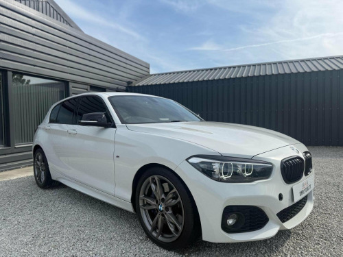 BMW 1 Series  1.5 118i M Sport Shadow Edition Auto Euro 6 (s/s) 5dr